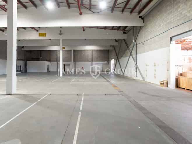 1,240sqm Warehouse - No Office