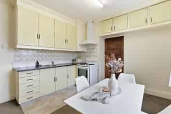 349 Tay Street, Turnbull Thomson Park