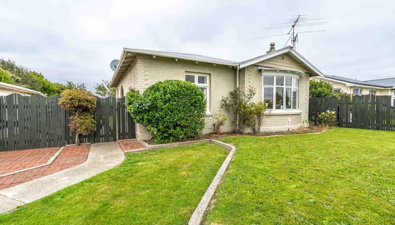 349 Tay Street, Turnbull Thomson Park