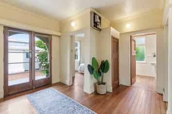 349 Tay Street, Turnbull Thomson Park