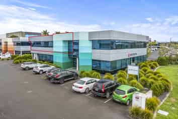 Commanding North Shore office (297.89sqm)