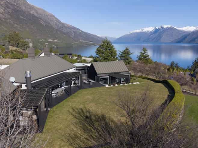 11 Carlin Creek Drive, Drift Bay