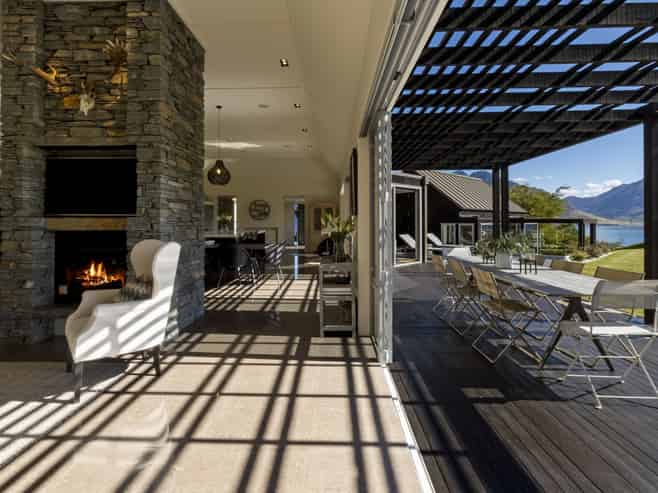 11 Carlin Creek Drive, Drift Bay
