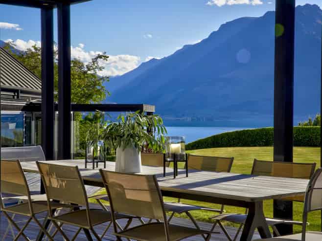 11 Carlin Creek Drive, Drift Bay