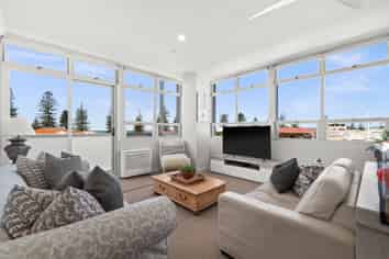 3E/3 Shakespeare Road, Napier South