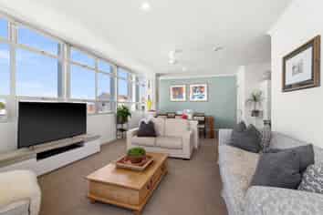 3E/3 Shakespeare Road, Napier South