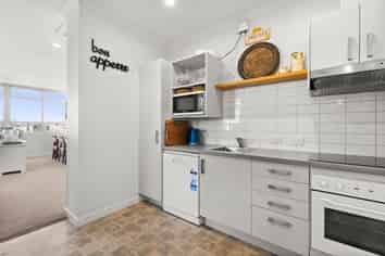 3E/3 Shakespeare Road, Napier South