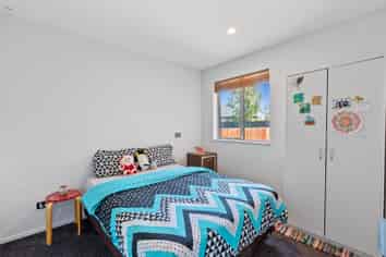 15 Bendrose Crescent, Wigram