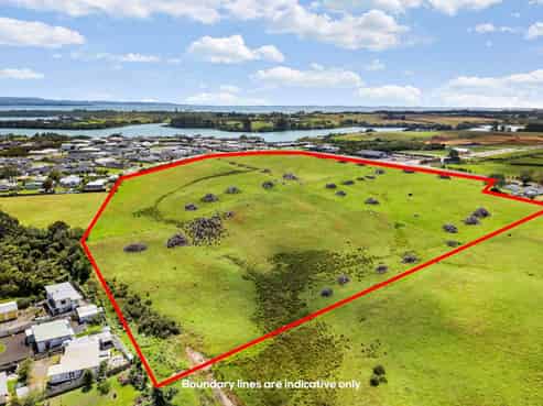 80 McLarin Road, Glenbrook