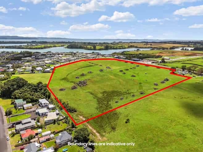 80 McLarin Road, Glenbrook