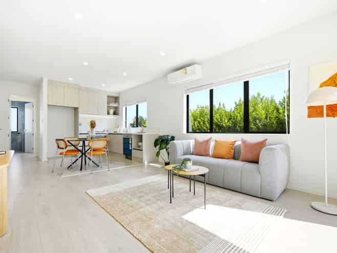 33E Garadice Road, Rothesay Bay