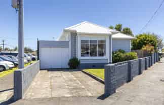 40 Tukapa Street, Westown