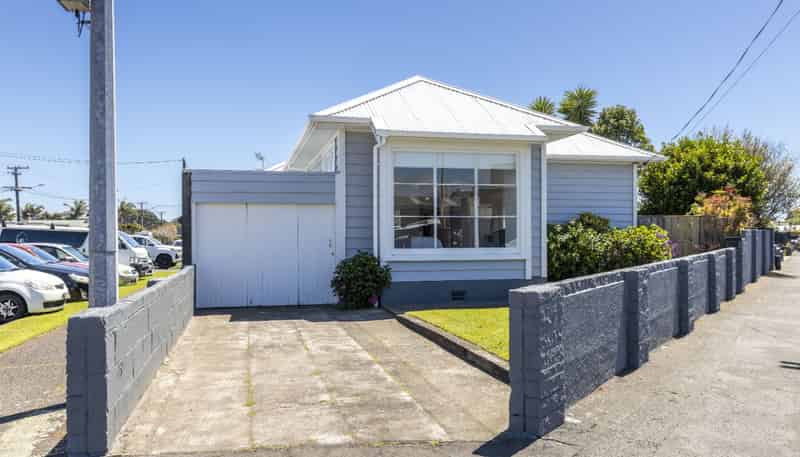 40 Tukapa Street, Westown