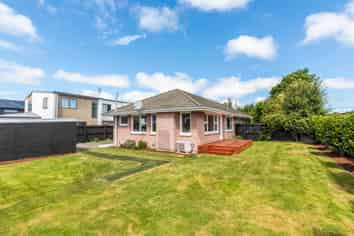 2/15 Winton Street, Saint Albans