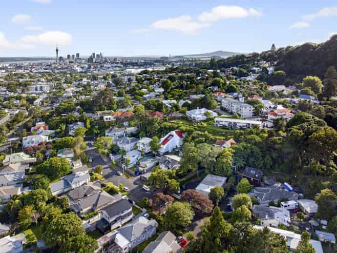 18 Charlton Avenue, Mount Eden