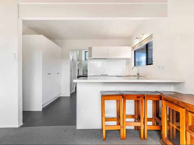 Auckland - Address withheld