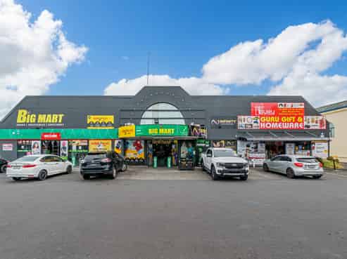 Land rich, under rented in central Papatoetoe