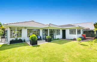 75 Maygrove Drive, Orewa