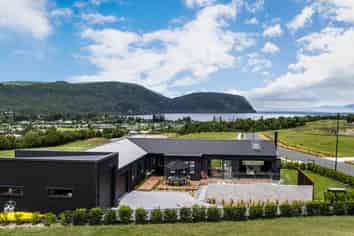 16 Durmast Place, Kinloch