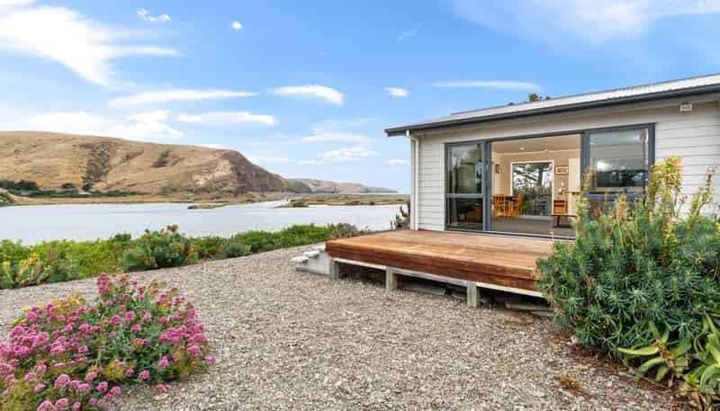 24 Lake Terrace Road, Birdlings Flat