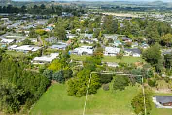 7 Opaki Meadows Lane, Opaki