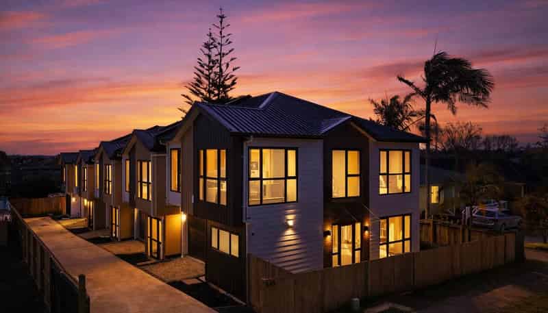  543A Massey Road, Mangere