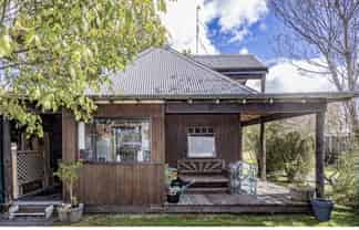 5 MacKenzie Street, National Park