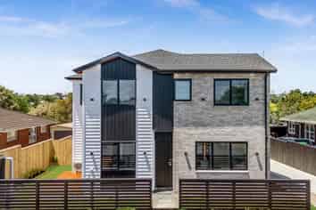 53A Hutchinsons Road, Bucklands Beach