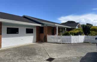 398 Dee Street, Gladstone