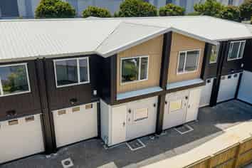 2A Feasegate Street, Manurewa