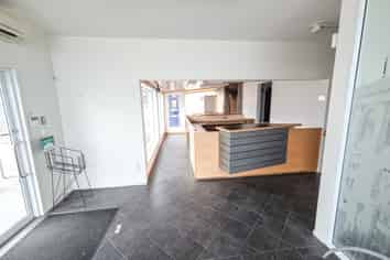 Versatile Office Space!