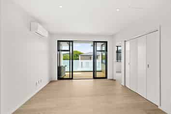 13c/390 Hibiscus Coast Highway, Orewa