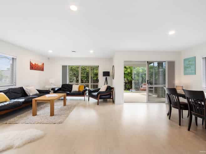 626D Beach Road, Browns Bay