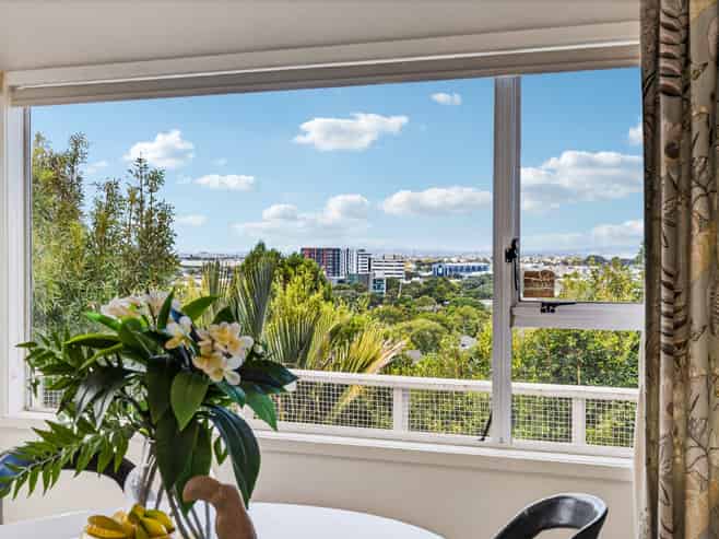 61B Te Kawa Road, Greenlane