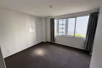 8 Madeira Lane , Grafton