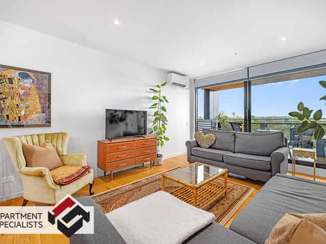 64 Victoria Street, Onehunga