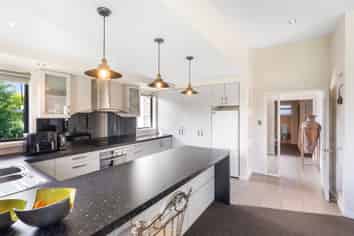 6 Braebrook Drive, Ashburton