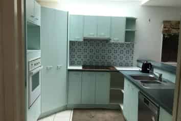 1A Ferryhill Road, Epsom