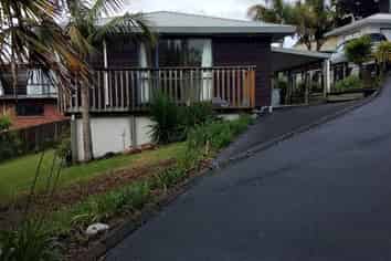 A/20 Kells Place, Botany Downs