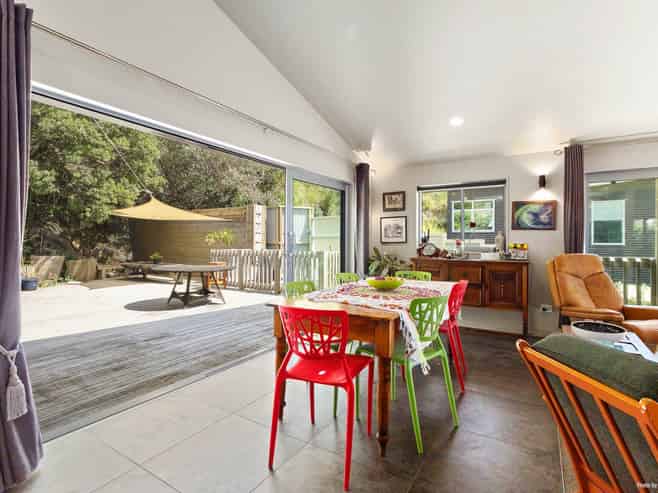 205 Maunsell Road, Port Waikato