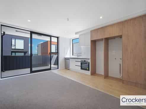 9/5 Treasure Lane, Te Atatu South