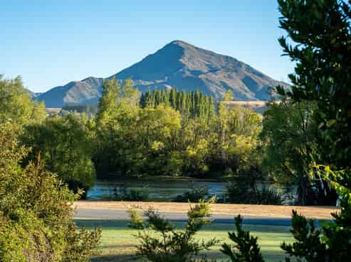 63 Kingston Street, Albert Town