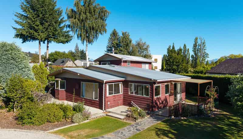 63 Kingston Street, Albert Town