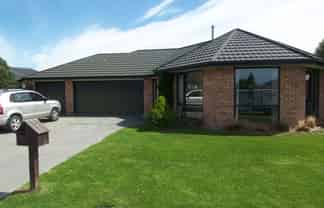 32 Shearwater Drive, Woolston