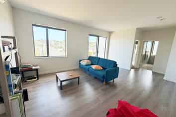 a/92 Ormonde Drive, Silverdale