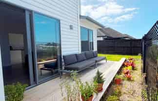 a/92 Ormonde Drive, Silverdale