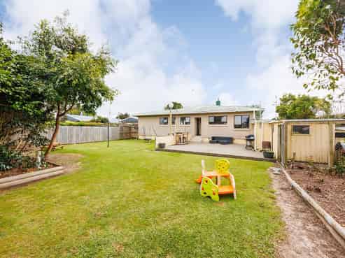  2 Oaklea Avenue, Marton