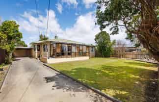  2 Oaklea Avenue, Marton
