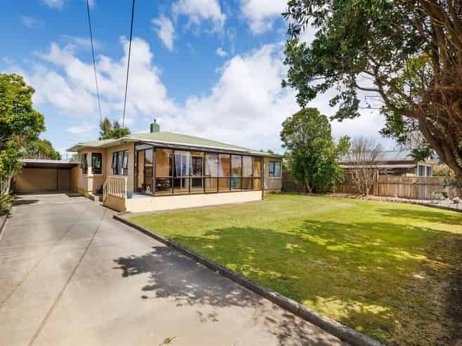  2 Oaklea Avenue, Marton