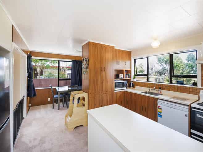  2 Oaklea Avenue, Marton